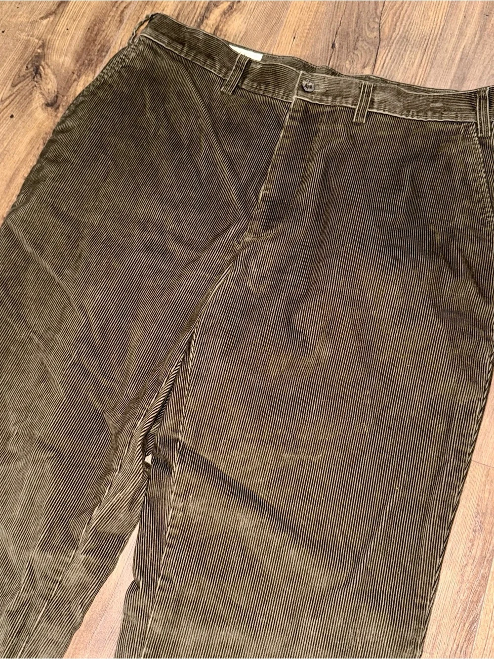 Orvis Men’s 36 Dark Olive Green Corduroy Pants Classic Straight Leg Cotton